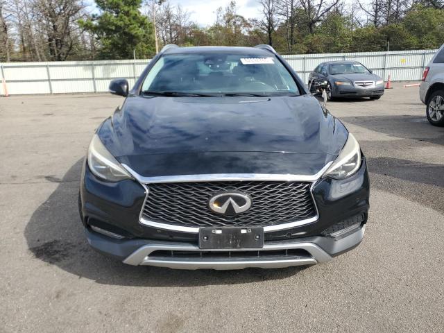 2017 INFINITI QX30 BASE #3304672922