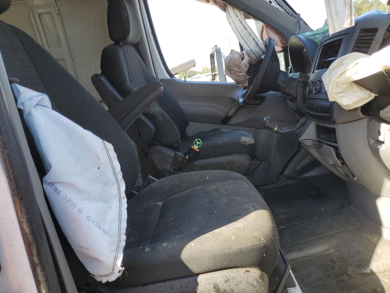 MERCEDES-BENZ SPRINTER 2500