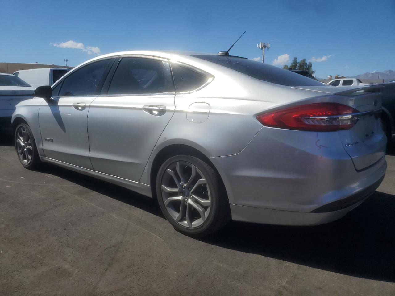 FORD FUSION SE HYBRID