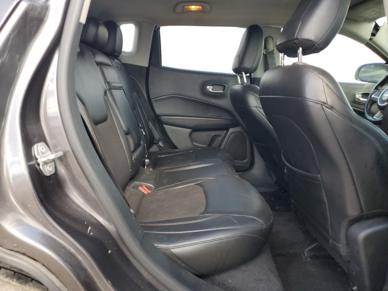 JEEP COMPASS LATITUDE