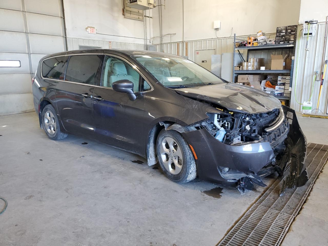 CHRYSLER PACIFICA HYBRID TOURING PLUS