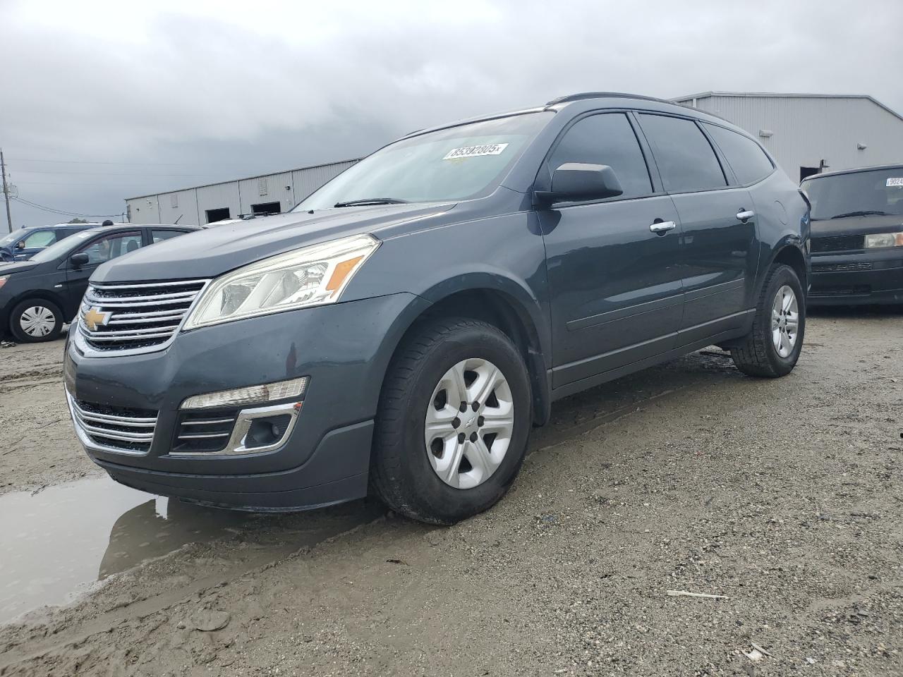 CHEVROLET TRAVERSE LS