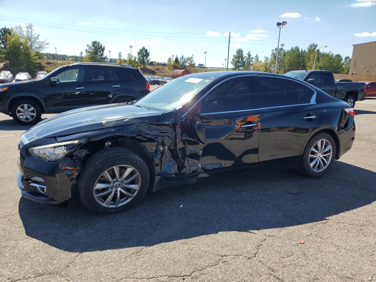 INFINITI Q50 PREMIUM