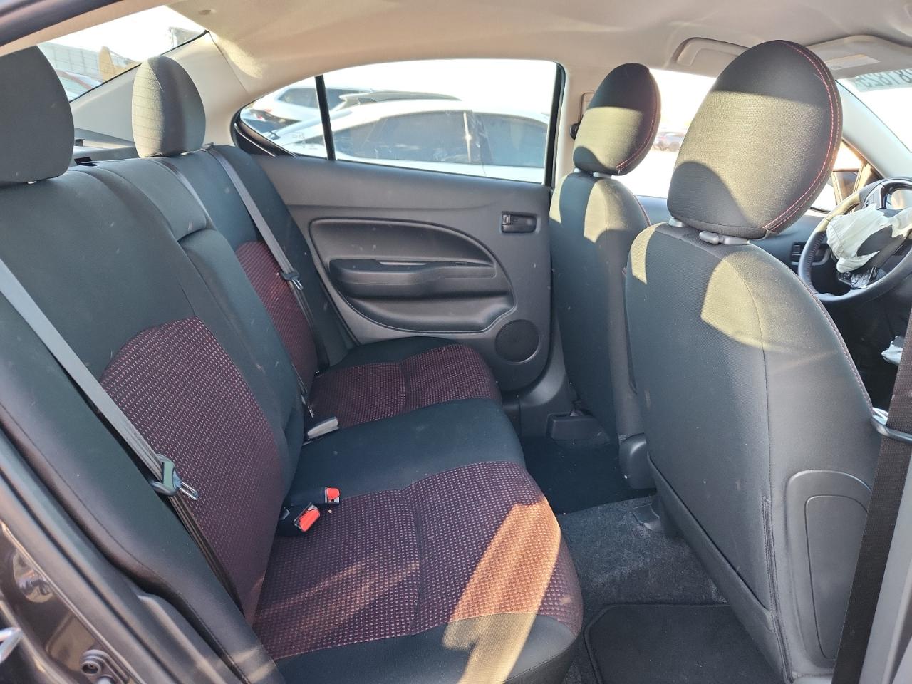 MITSUBISHI MIRAGE G4 ES