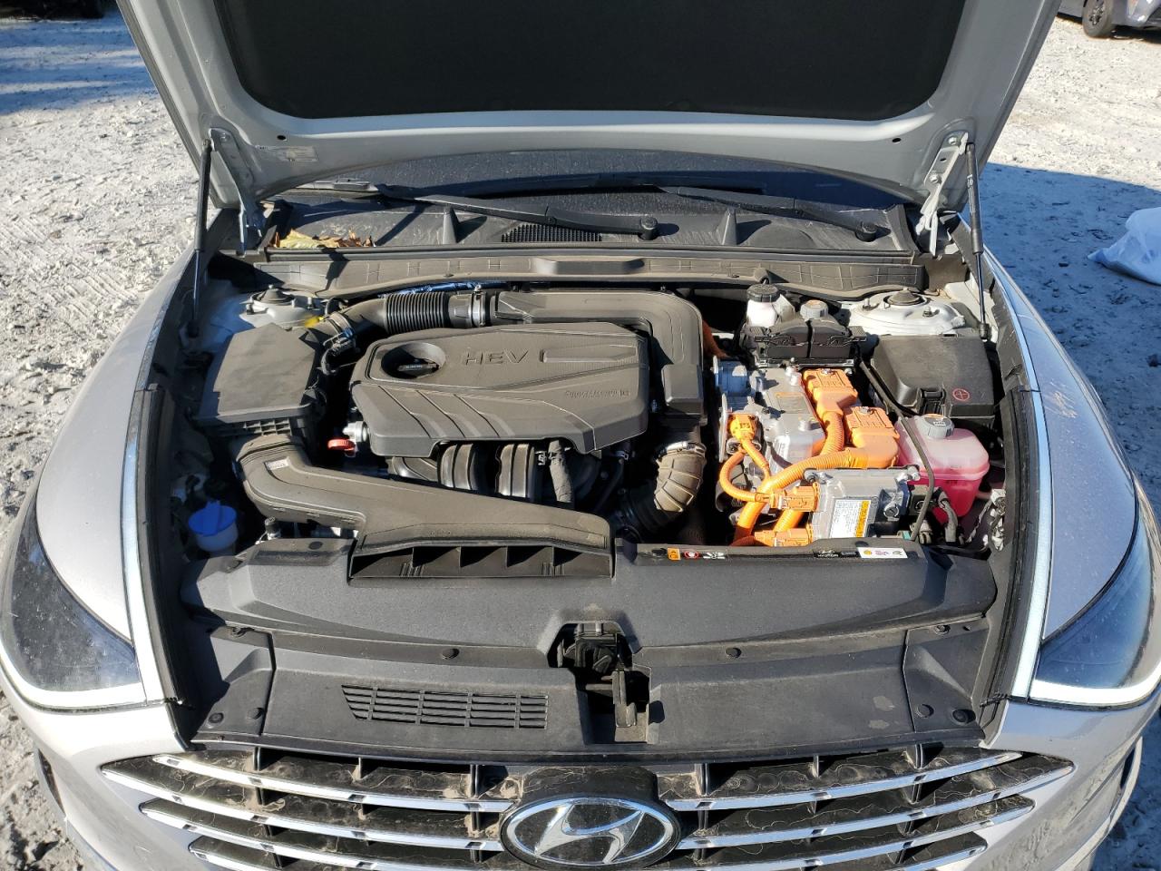 HYUNDAI SONATA HYBRID