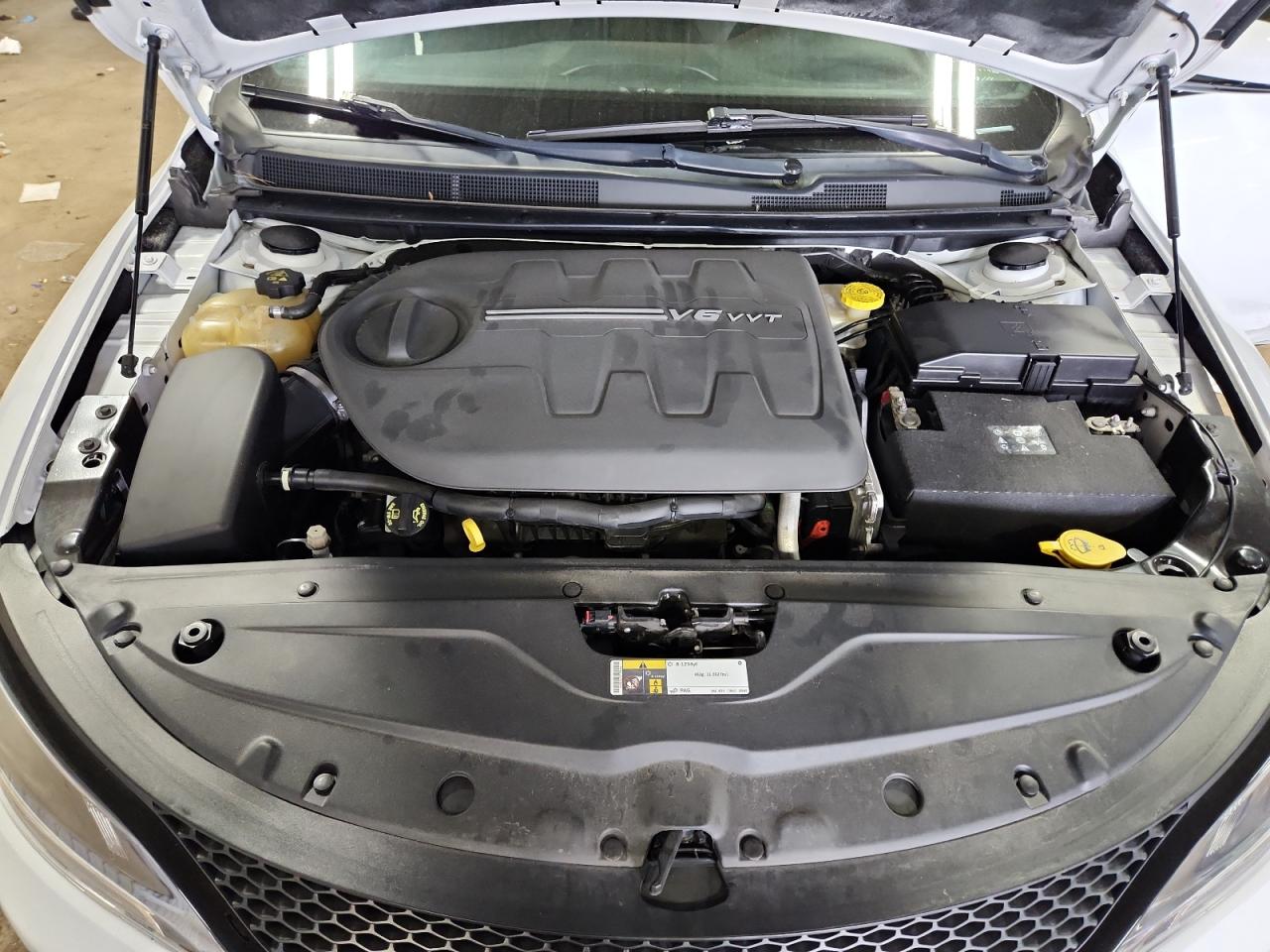 Lot #3309640053 2016 CHRYSLER 200 S