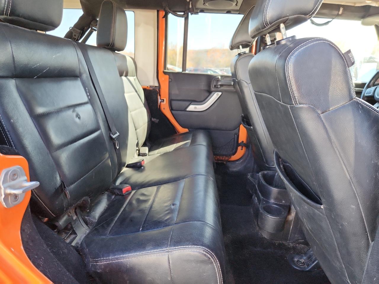 JEEP WRANGLER SAHARA