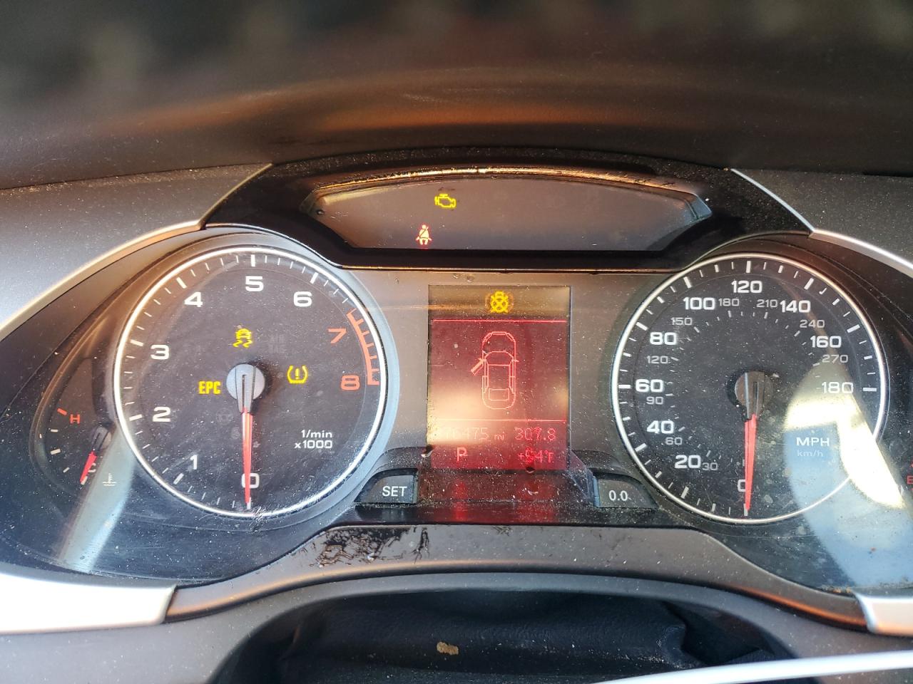 AUDI A4 PREMIUM PLUS