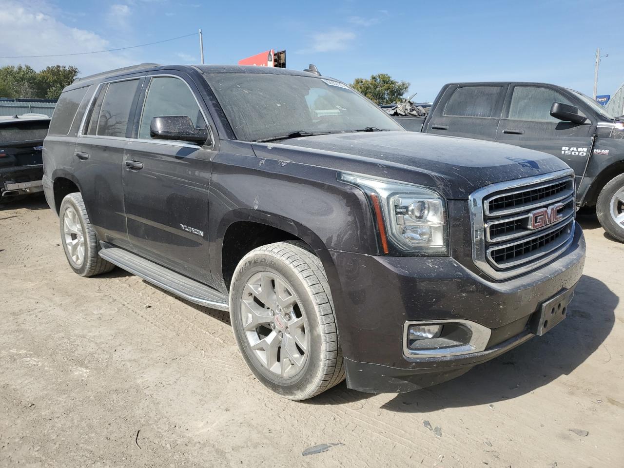 GMC YUKON SLT