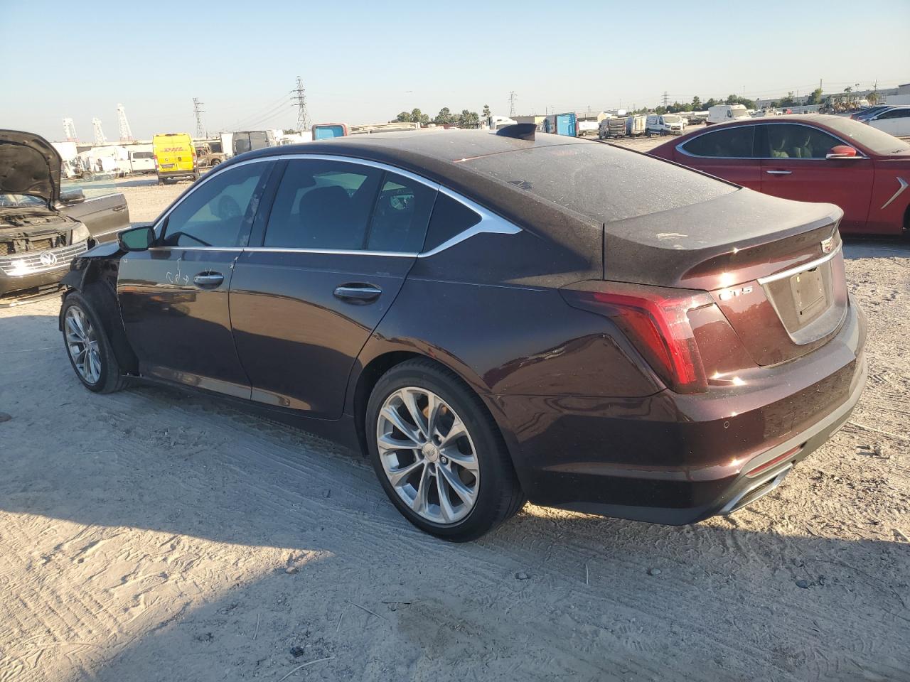 CADILLAC CT5 PREMIUM LUXURY