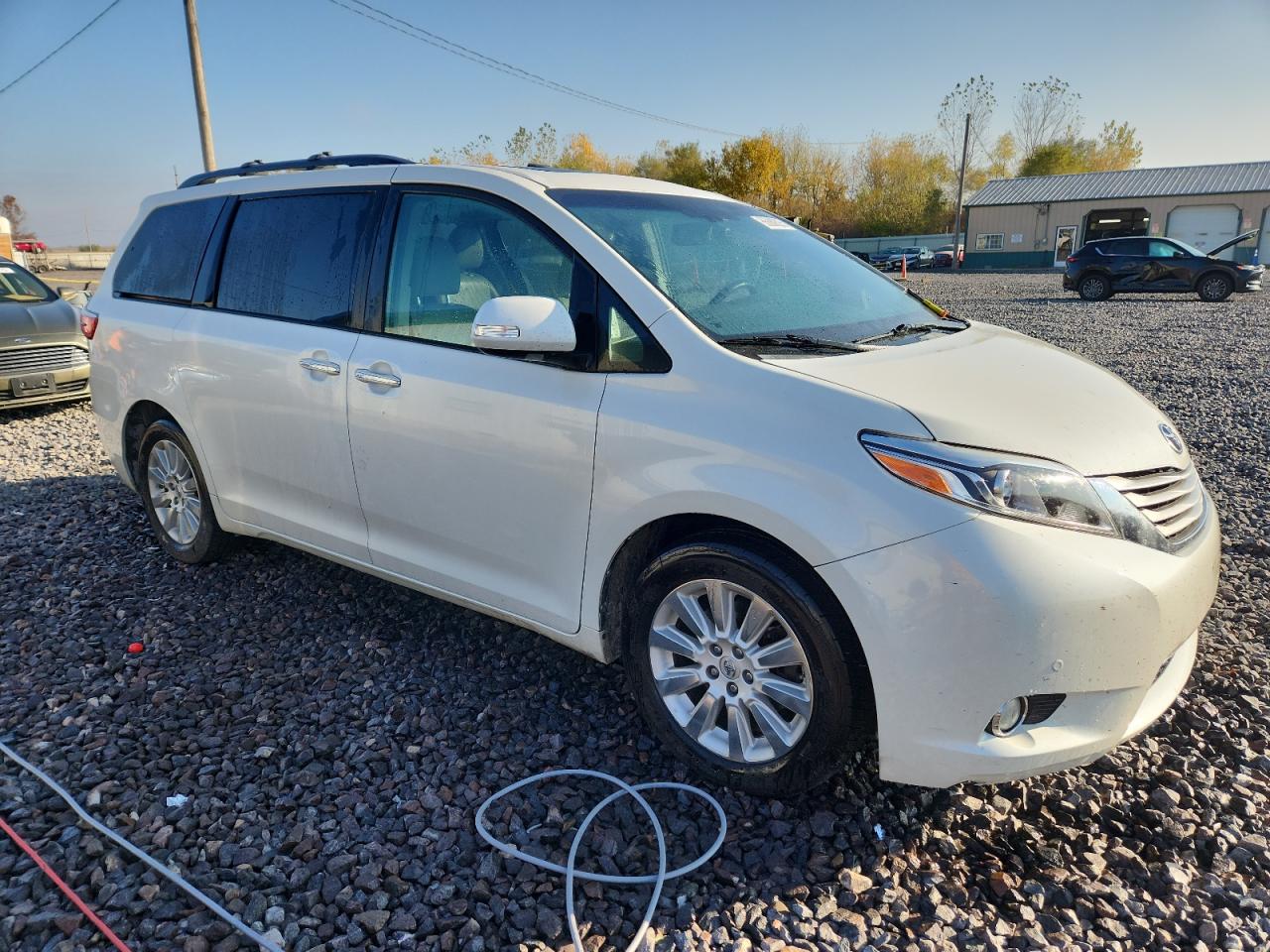 TOYOTA SIENNA XLE