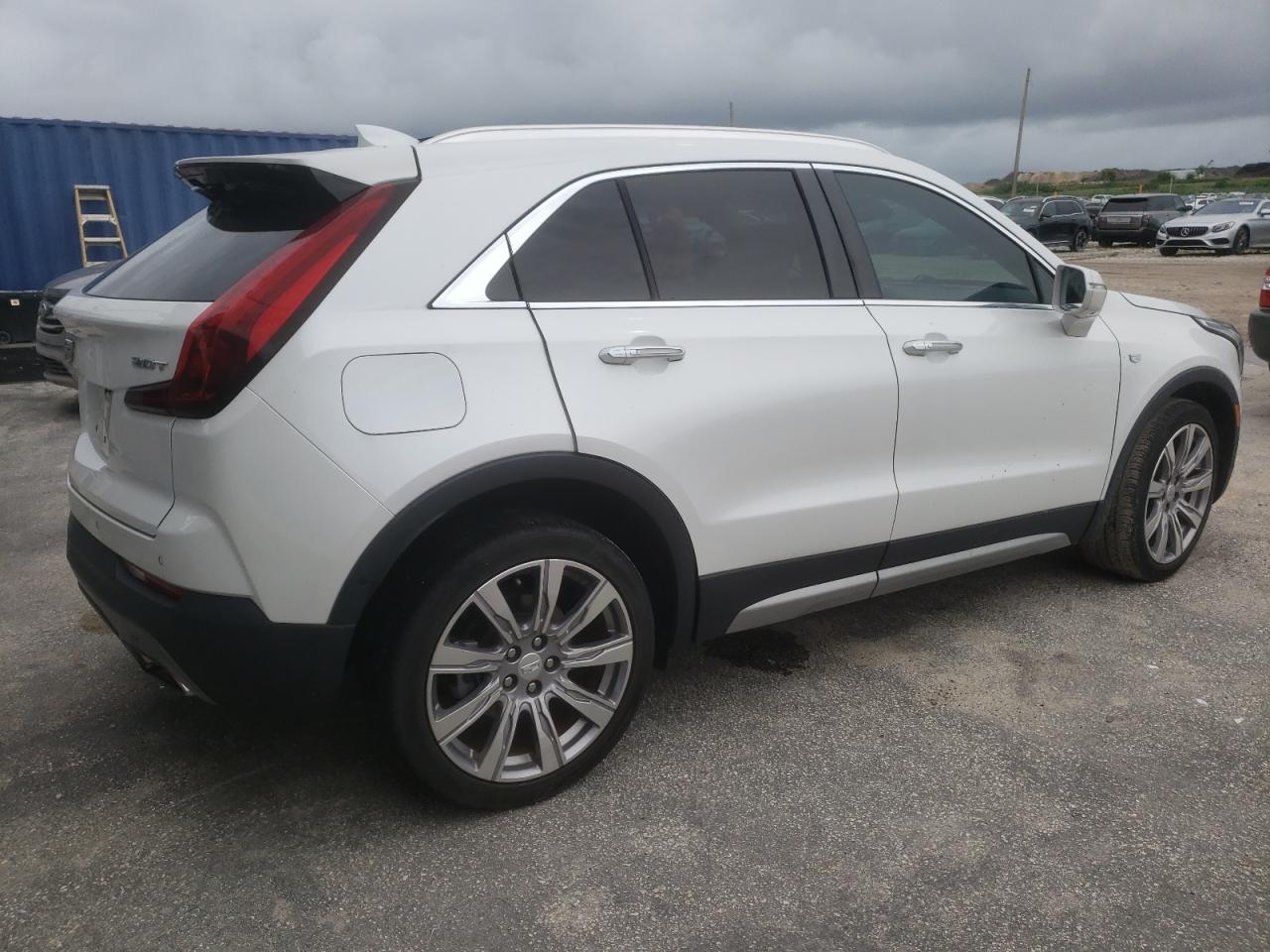 CADILLAC XT4 PREMIUM LUXURY
