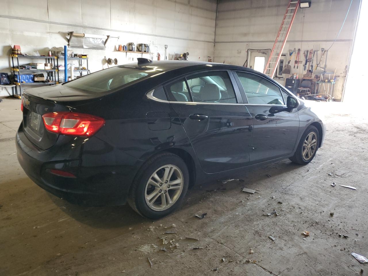 Lot #3318966954 2017 CHEVROLET CRUZE LT