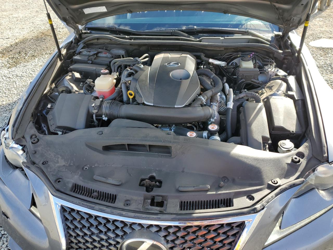 LEXUS IS 200T