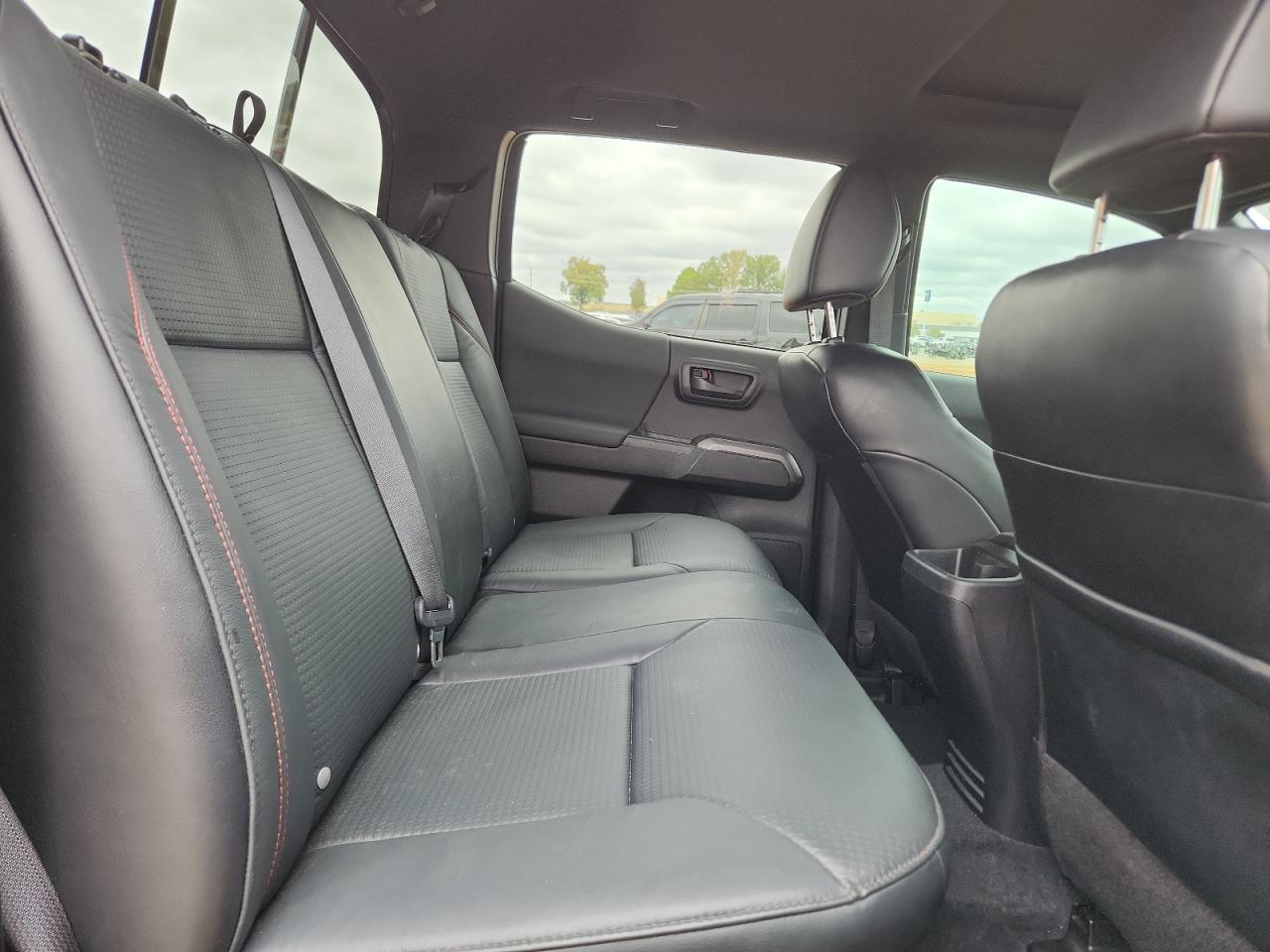 TOYOTA TACOMA DOUBLE CAB