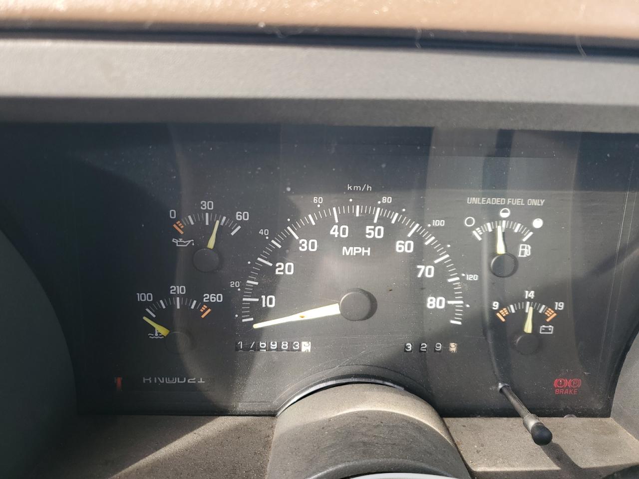 Lot #3283880423 1992 CHEVROLET GMT-400 C1