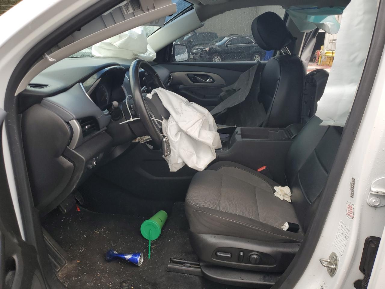 CHEVROLET TRAVERSE LT