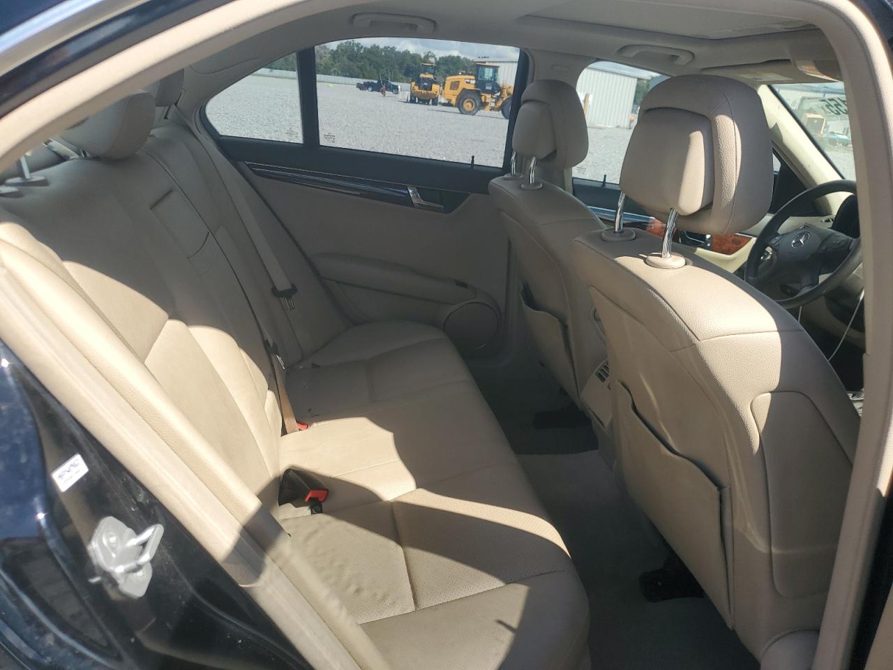 MERCEDES-BENZ C-CLASS 300