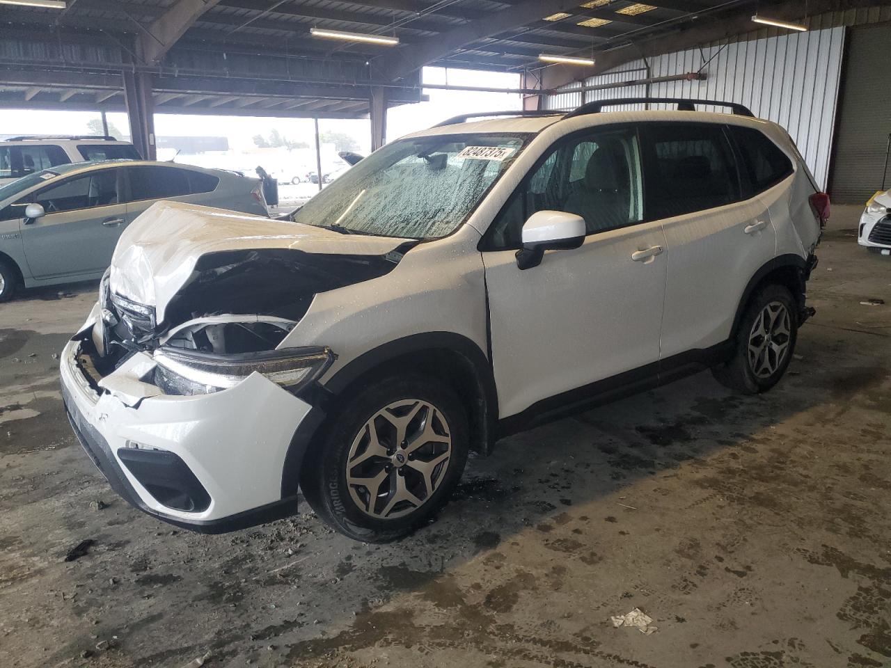 SUBARU FORESTER PREMIUM