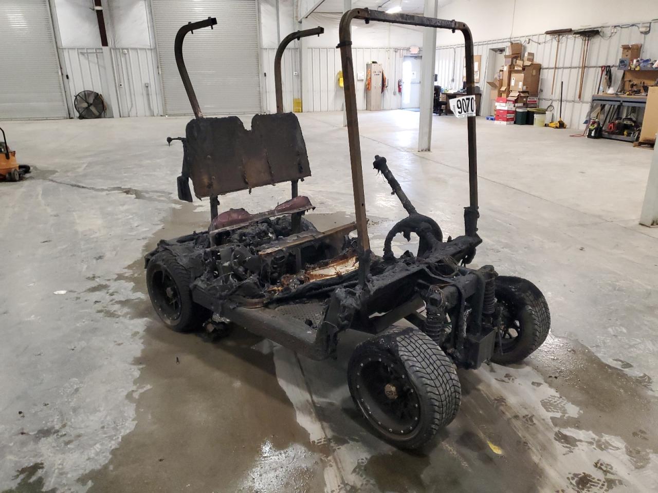 Lot #3285564271 2019 EZGO GOLF CART