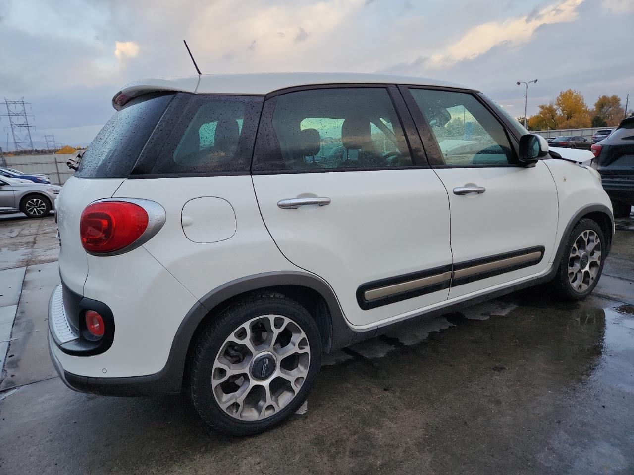 FIAT 500L TREKKING