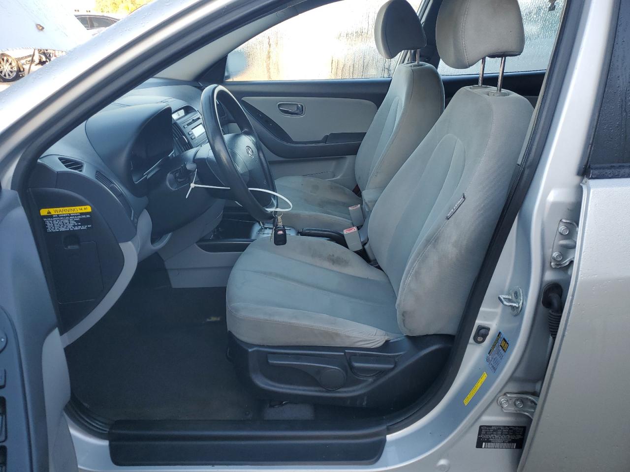 HYUNDAI ELANTRA BLUE