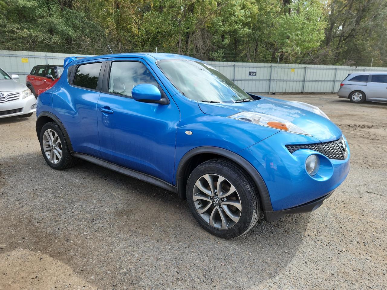 NISSAN JUKE S