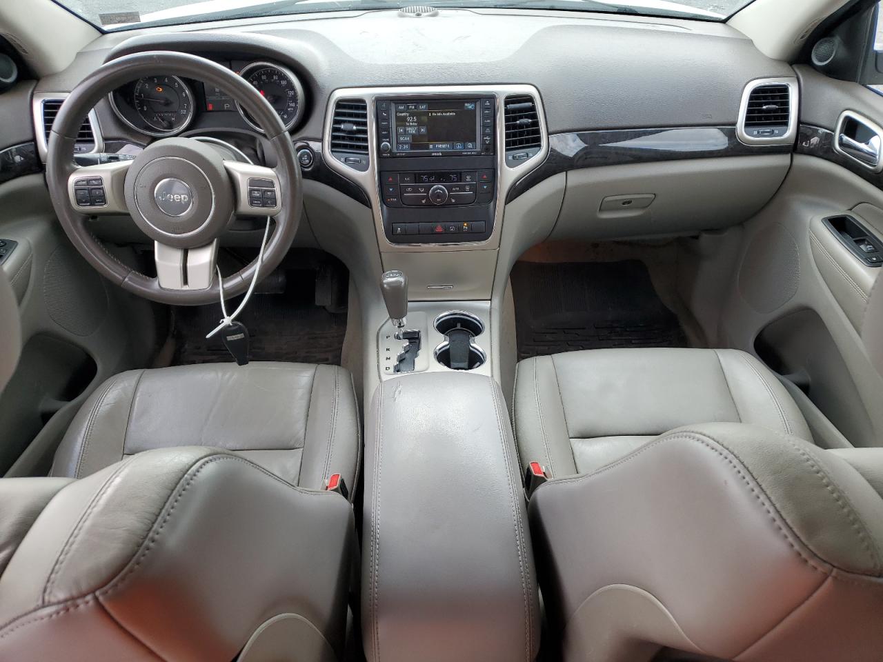 JEEP GRAND CHEROKEE LAREDO