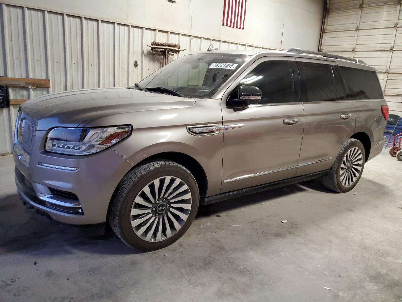 LINCOLN NAVIGATOR RESERVE