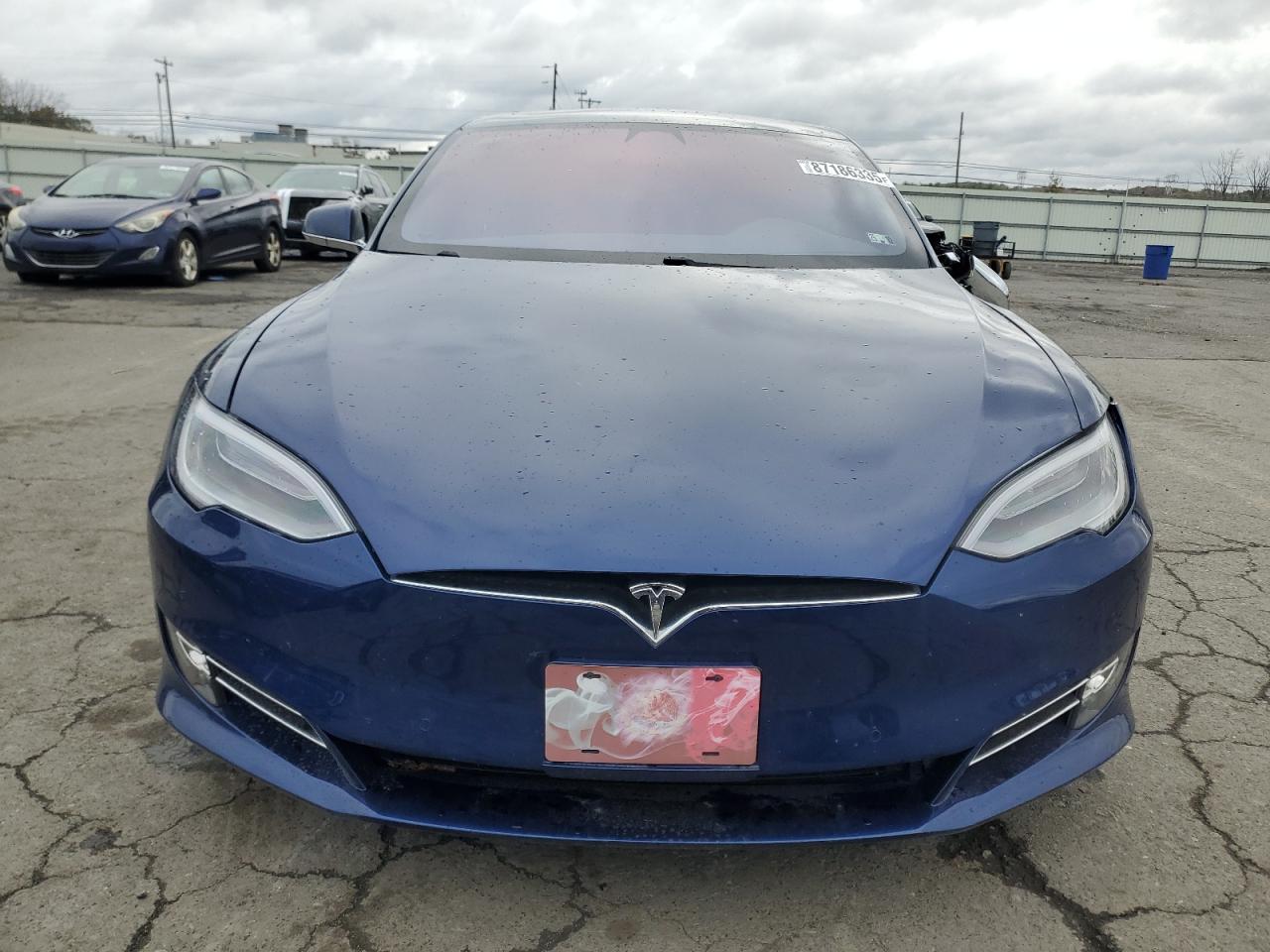 TESLA MODEL S