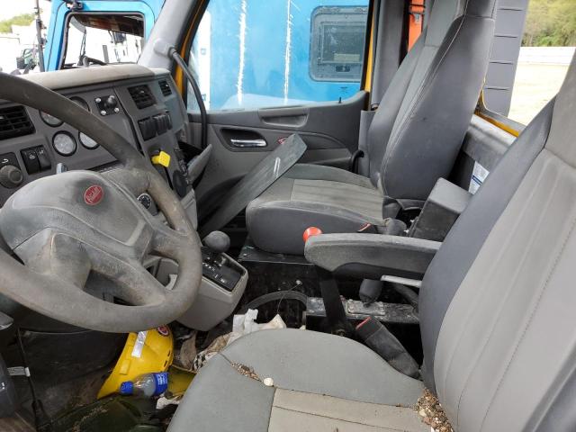 2017 PETERBILT 567 #3264458405