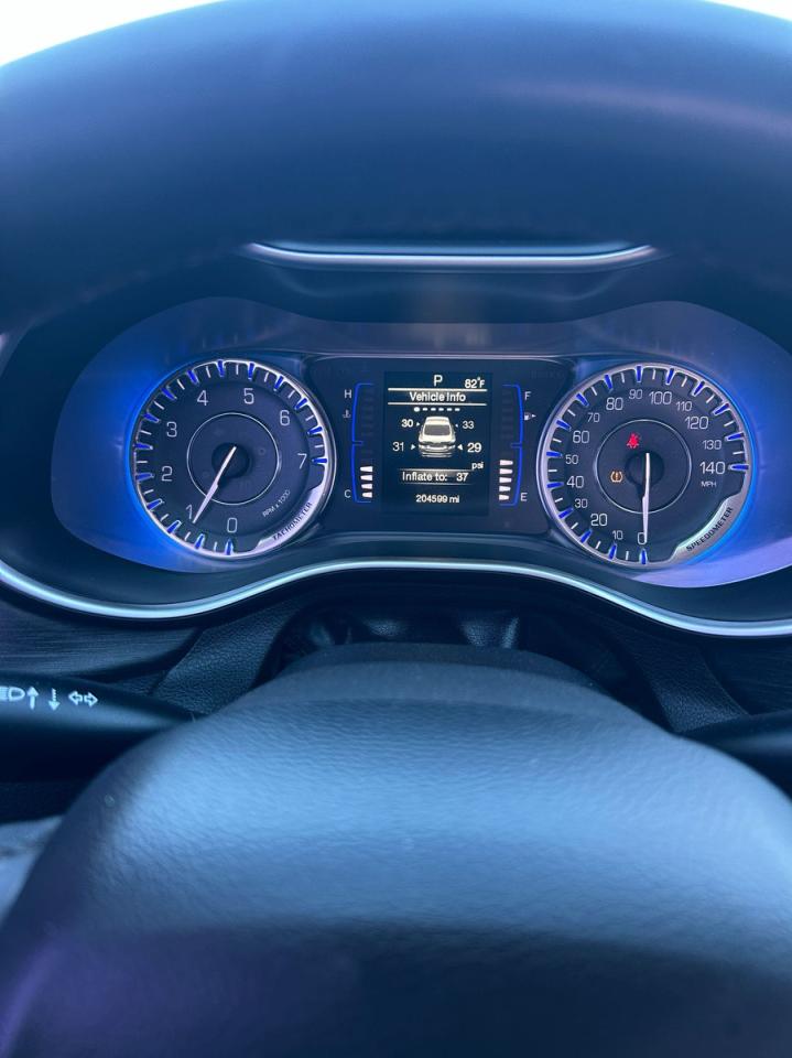 CHRYSLER 200 LIMITED