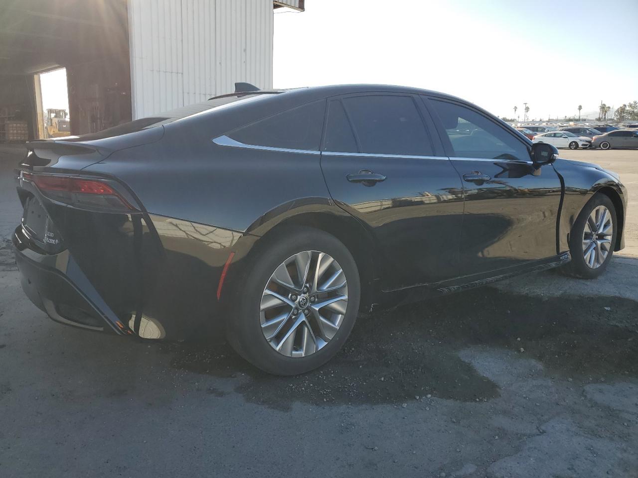 Lot #3262189589 2022 TOYOTA MIRAI LE