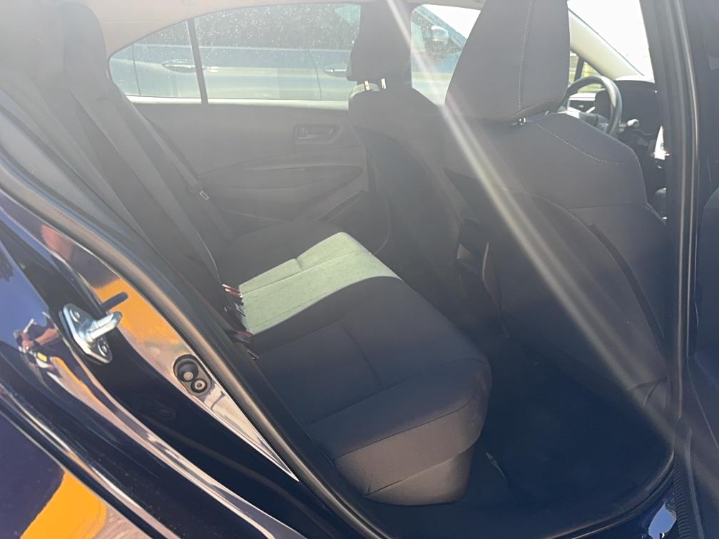 2022 TOYOTA COROLLA LE - JTDEAMDE7NJ044501