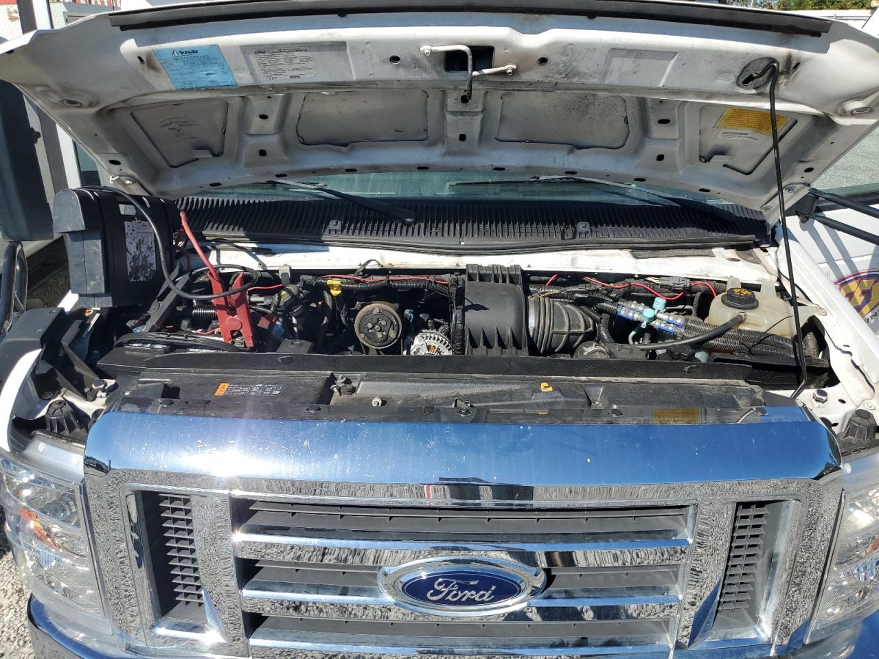 FORD ECONOLINE E350 SUPER DUTY CUTAWAY VAN