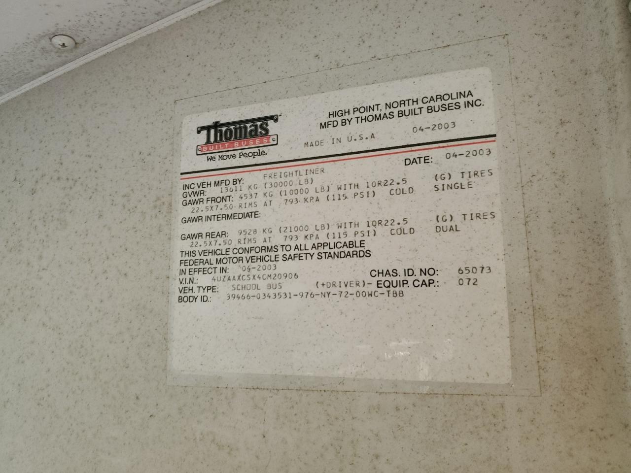 Lot #3276985295 2004 FREIGHTLINER SAF-T-LINER C2