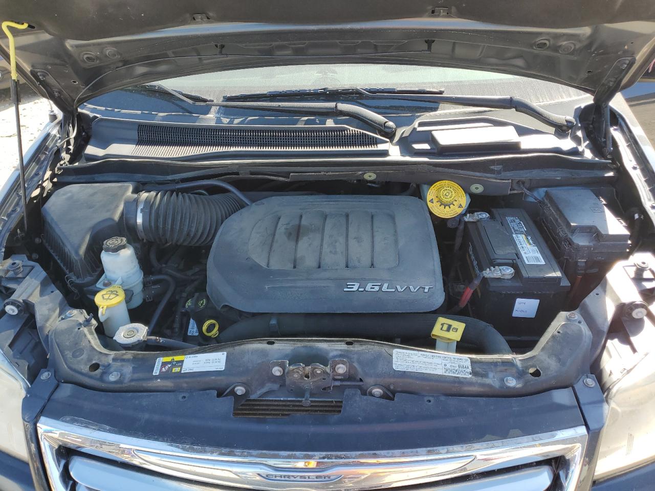 CHRYSLER TOWN & COUNTRY TOURING