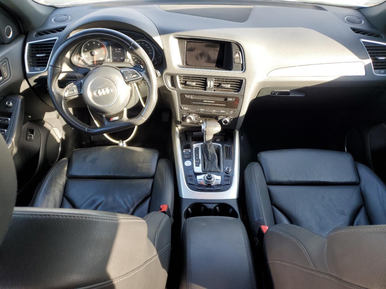 AUDI Q5 PREMIUM PLUS