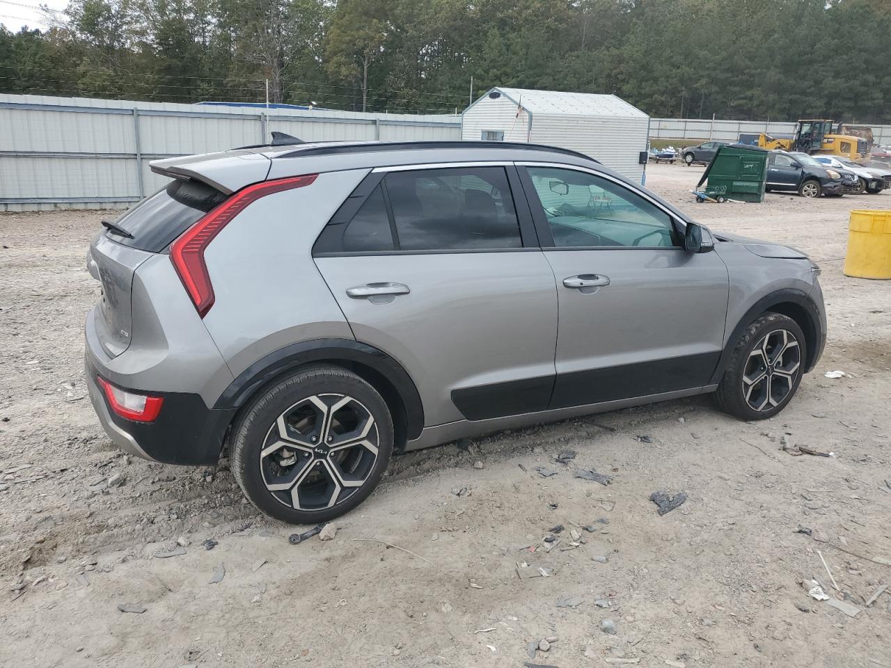 KIA NIRO EX