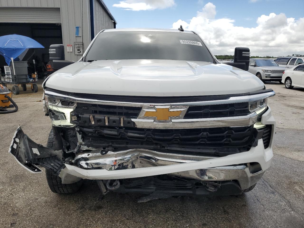 CHEVROLET SILVERADO K1500 LT