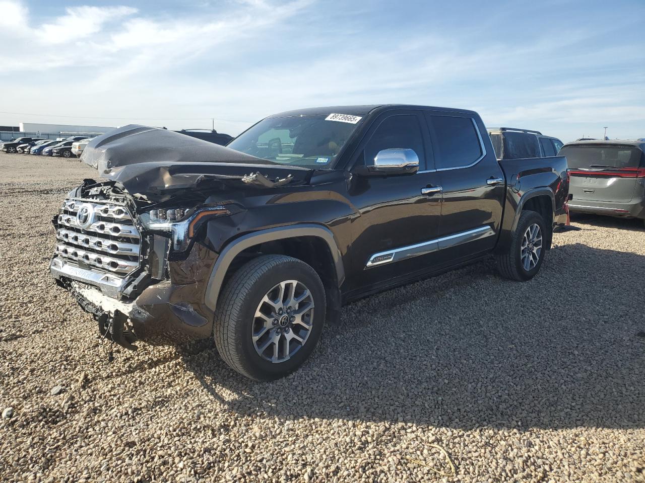 TOYOTA TUNDRA CREWMAX PLATINUM