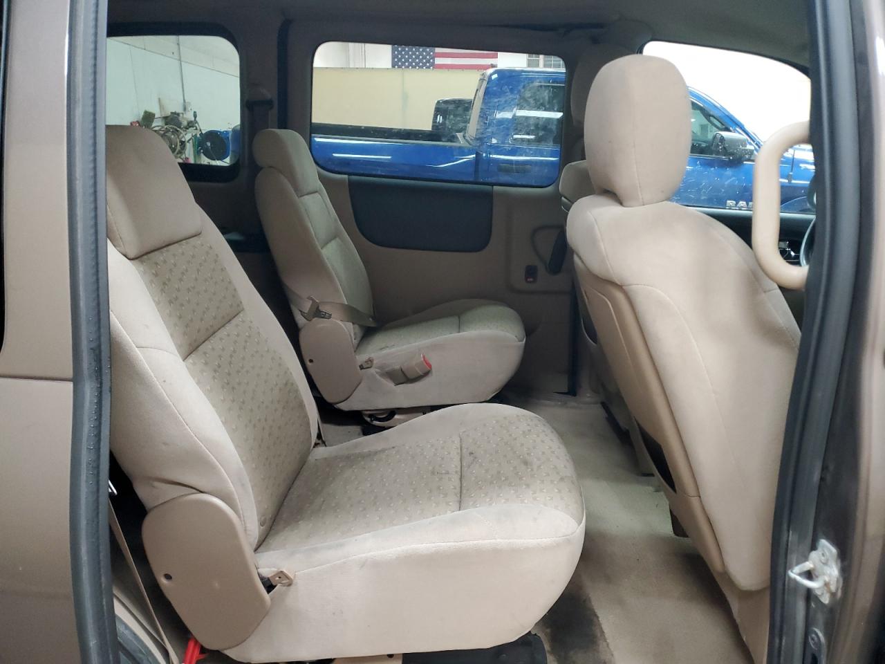 Lot #3278645931 2008 CHEVROLET UPLANDER L