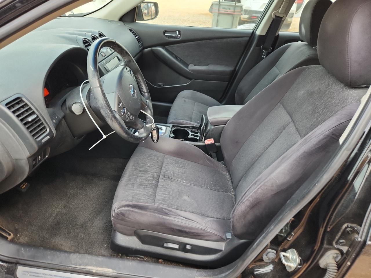 NISSAN ALTIMA BASE