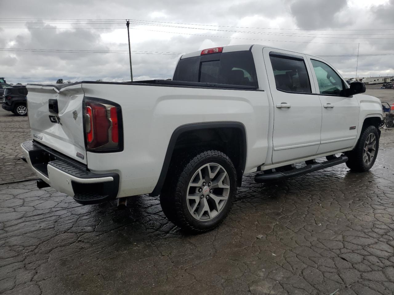 GMC SIERRA K1500 SLT