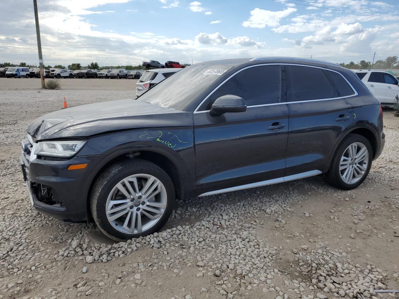 AUDI Q5 PREMIUM PLUS
