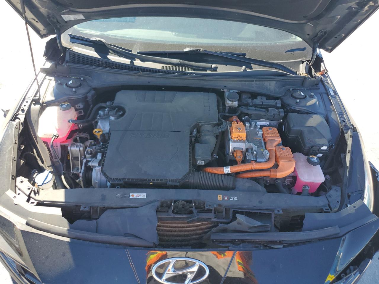 HYUNDAI ELANTRA LIMITED