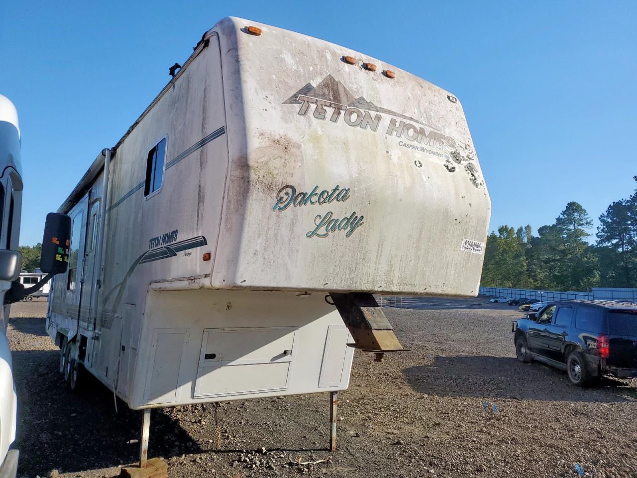 Lot #3290352783 1999 TETO 5TH WHEEL