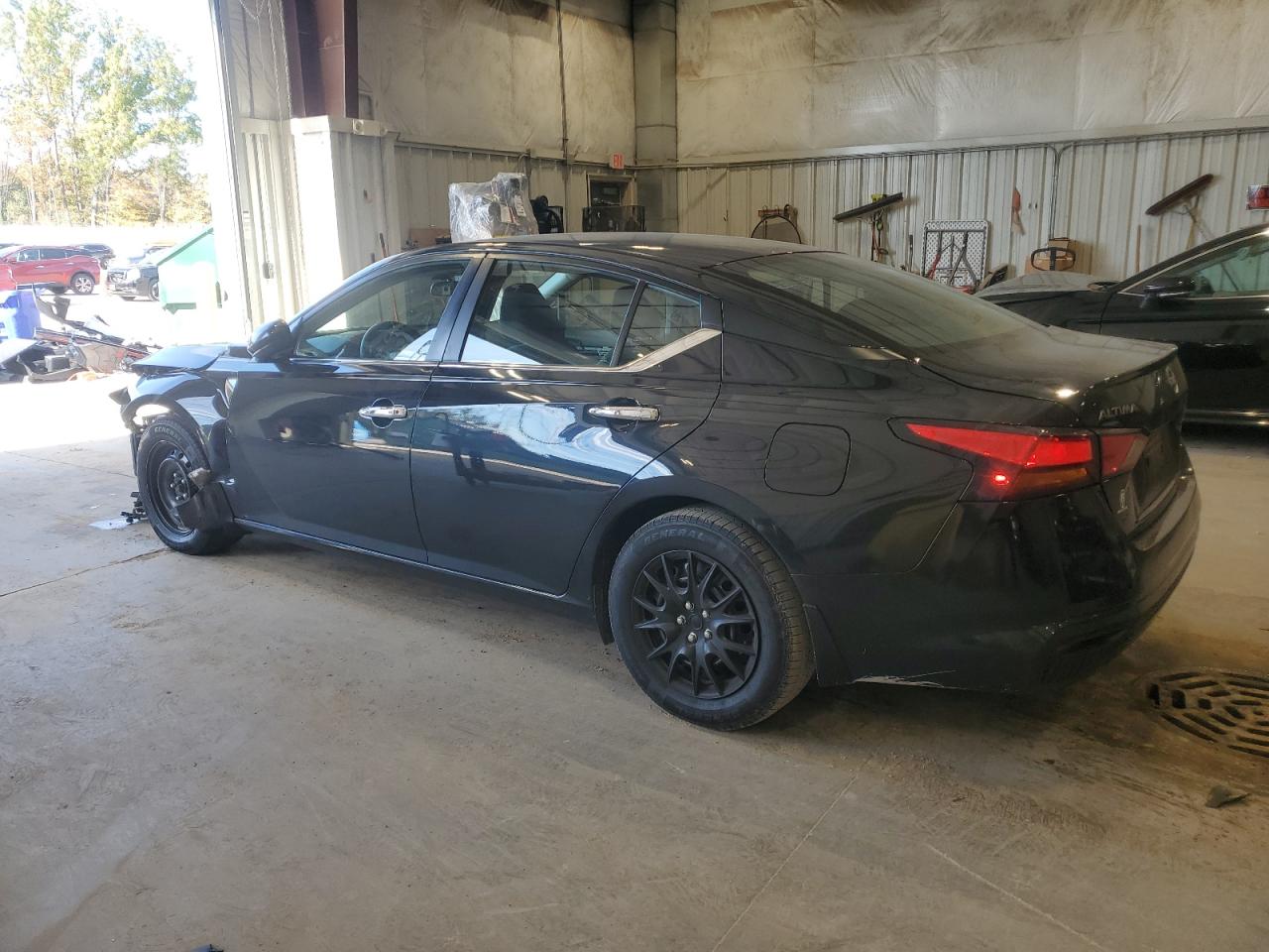 Lot #3301855002 2023 NISSAN ALTIMA S