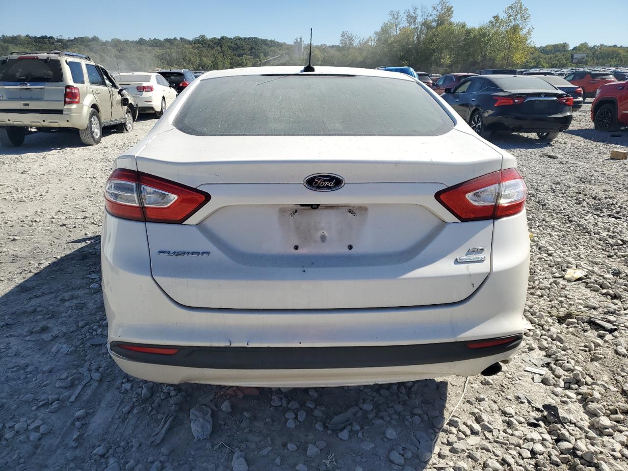 FORD FUSION SE