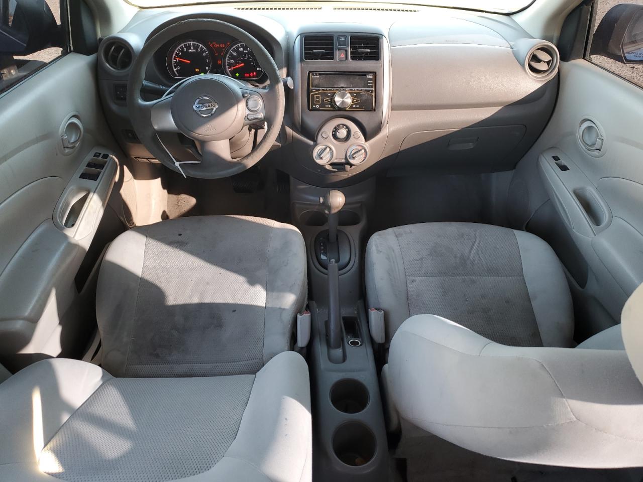 NISSAN VERSA S